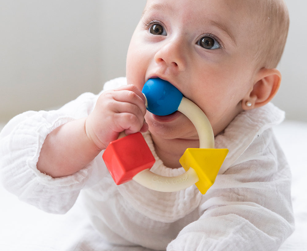 Bauhaus Chewable Toy in Primary Colors by Oli & Carol
