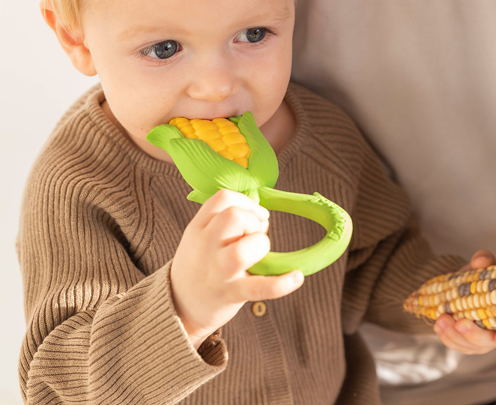 Corn Chewable Rattle by Oli & Carol