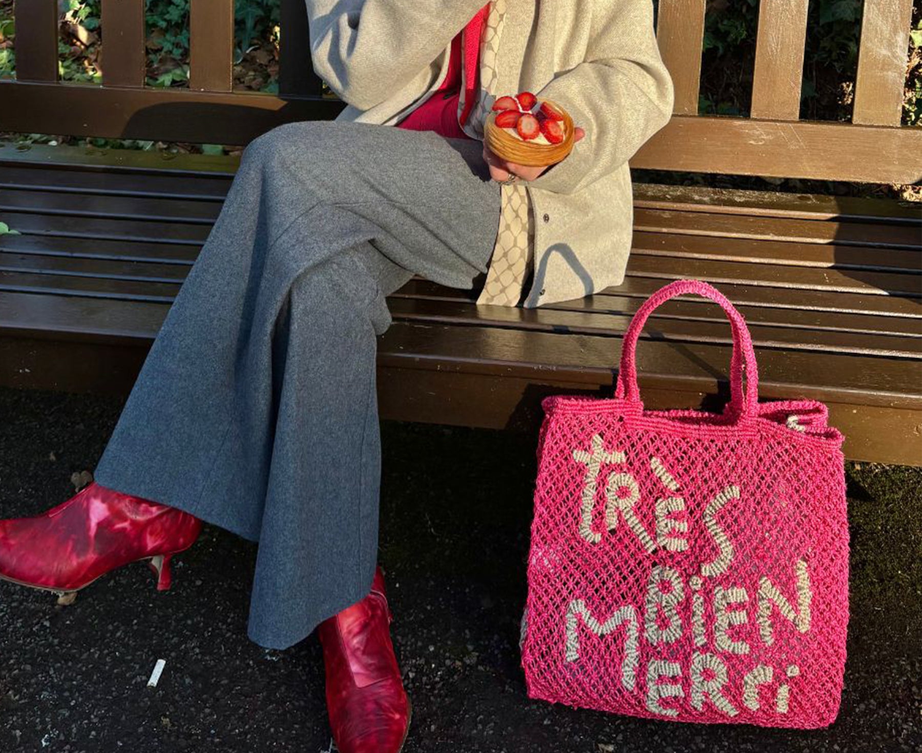 Jute Word Bag - Tres Bien Merci - by The Jacksons