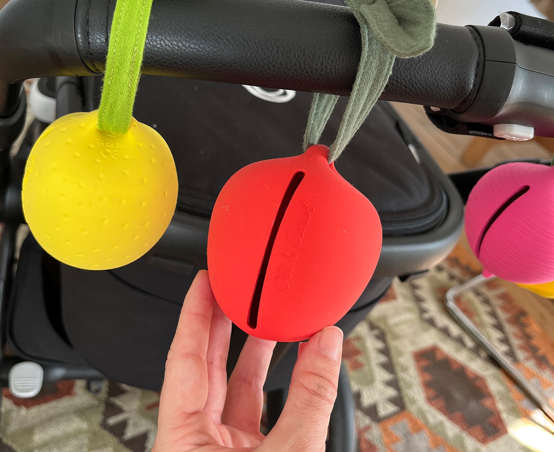 Chewable Pacifier Case - Lemon and Apple - by Oli & Carol