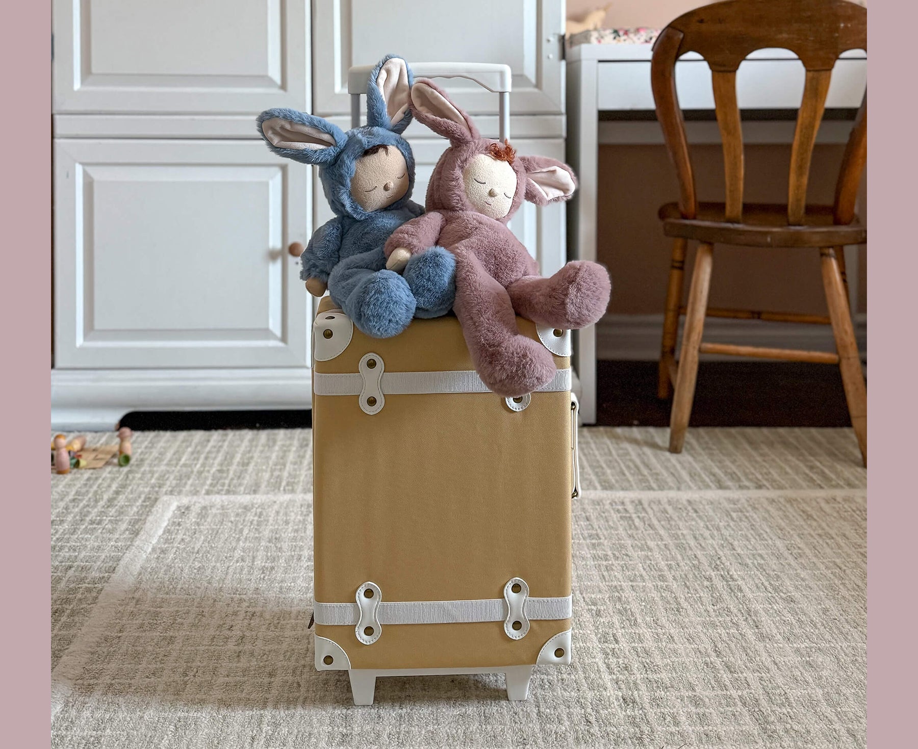 Bunny Pickle Cozy Dinkum by Olli Ella